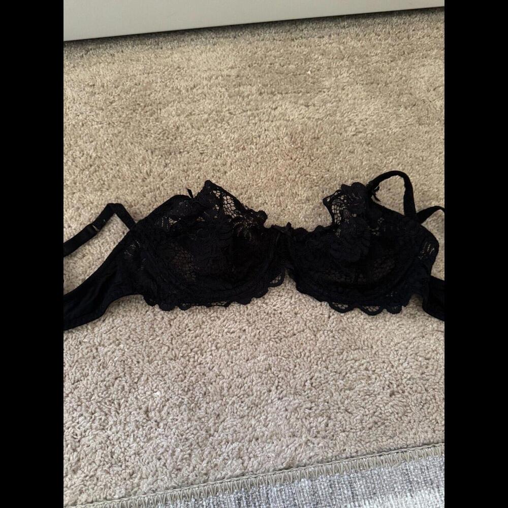 Adore Me black lace bra size 34C